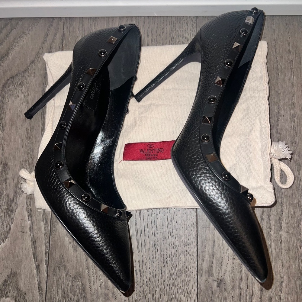 Authentic Valentino Garavani Rockstud Rolling Pumps - Picture 4 of 6